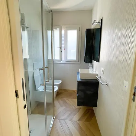 Gea Seaview - Bright Top-floor Gem In Nettuno, Steps From The Station Nettuno